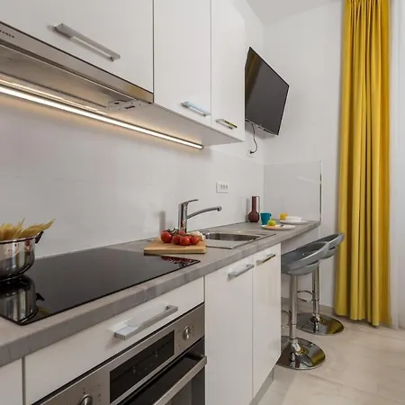Lux Apartman *